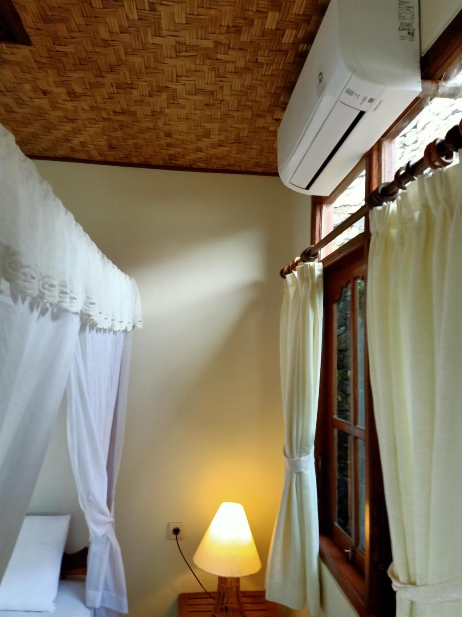 Bamboo Bali Apartment อาเม็ด ห้อง รูปภาพ