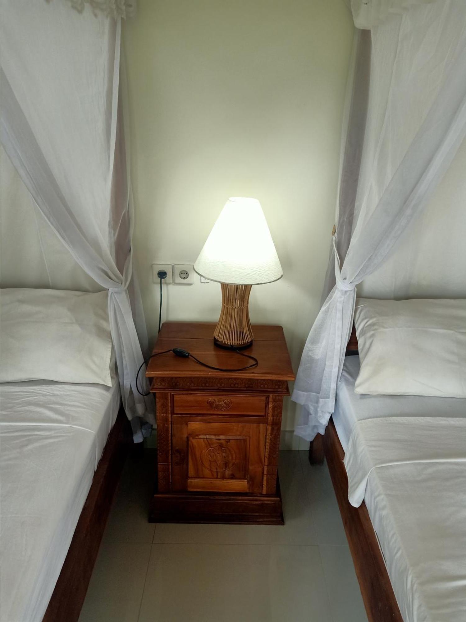 Bamboo Bali Apartment อาเม็ด ห้อง รูปภาพ