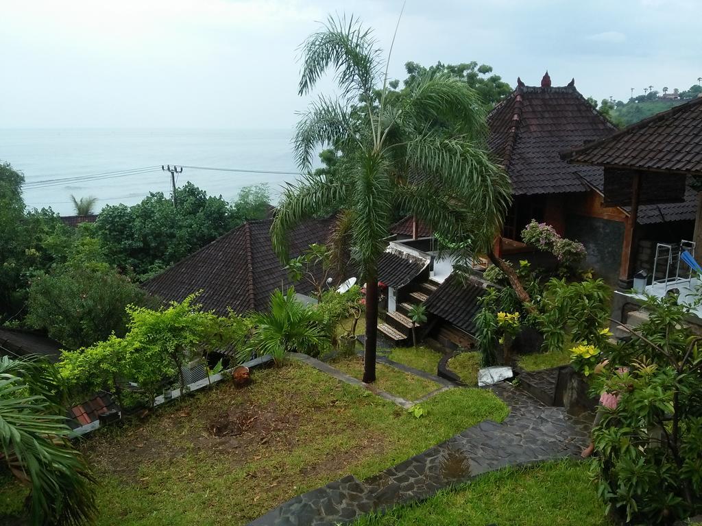 Bamboo Bali Apartment อาเม็ด ภายนอก รูปภาพ