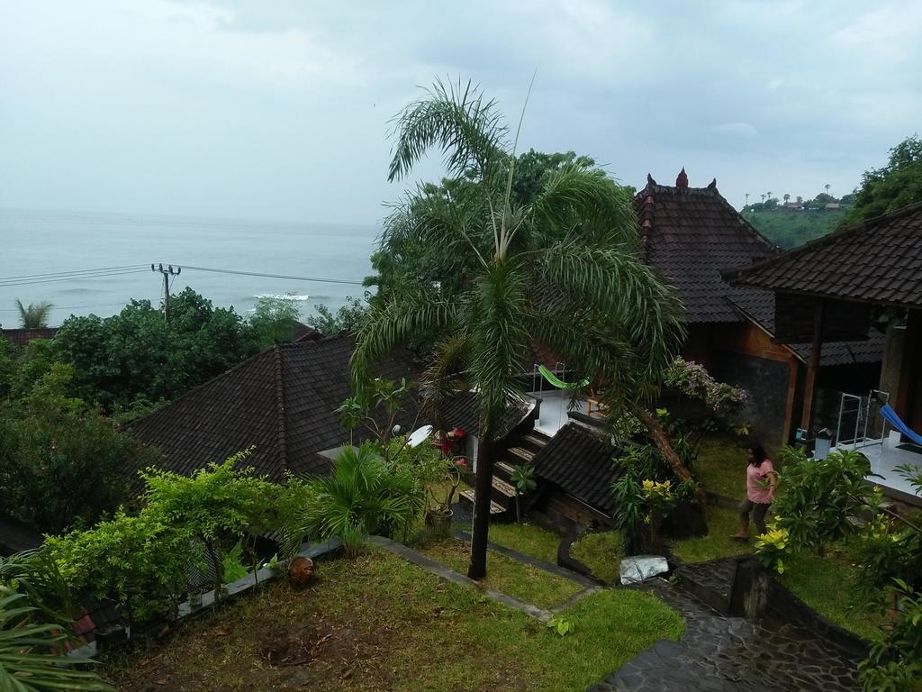 Bamboo Bali Apartment อาเม็ด ภายนอก รูปภาพ